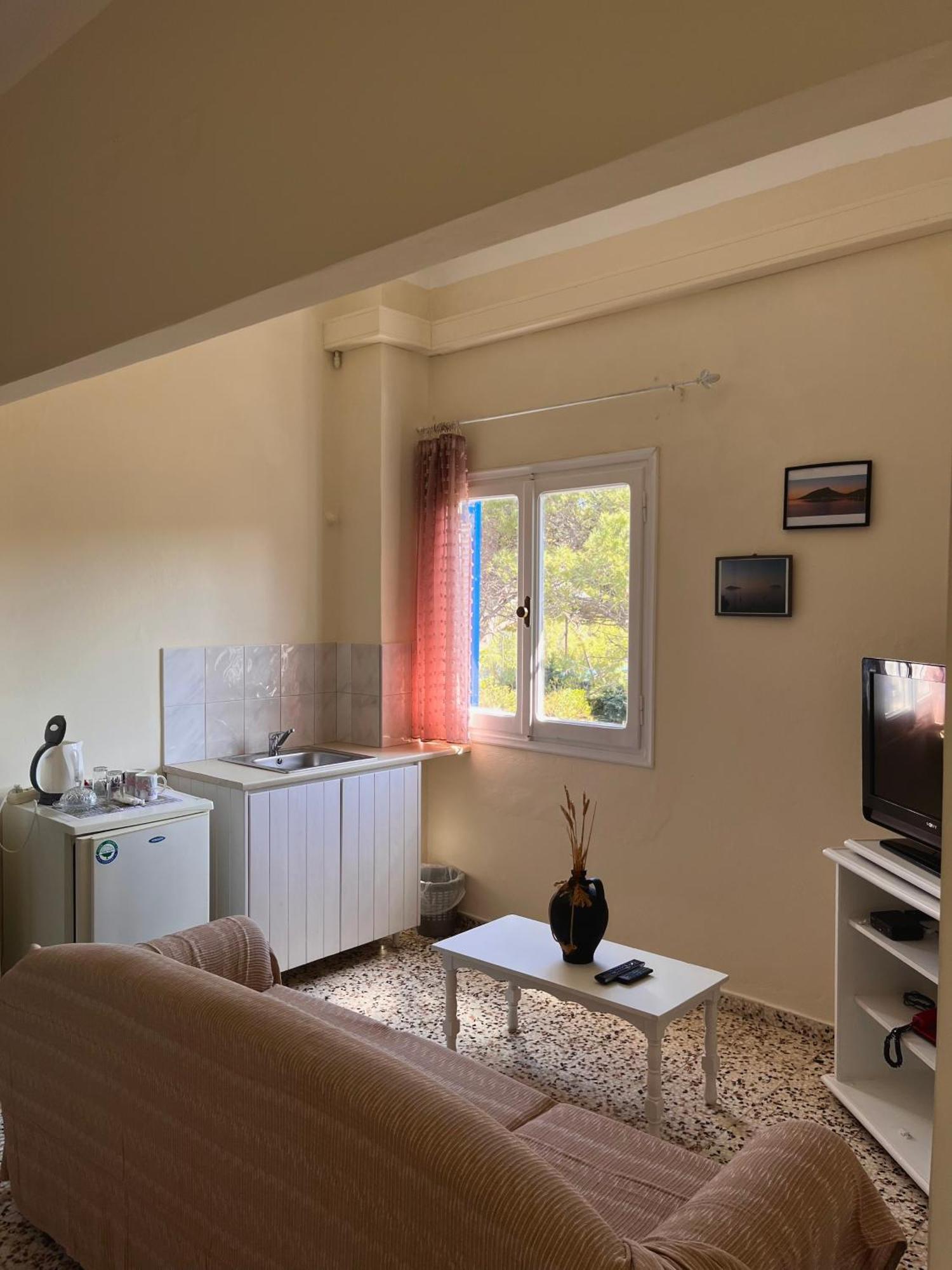 Alinda Hotel エクステリア 写真